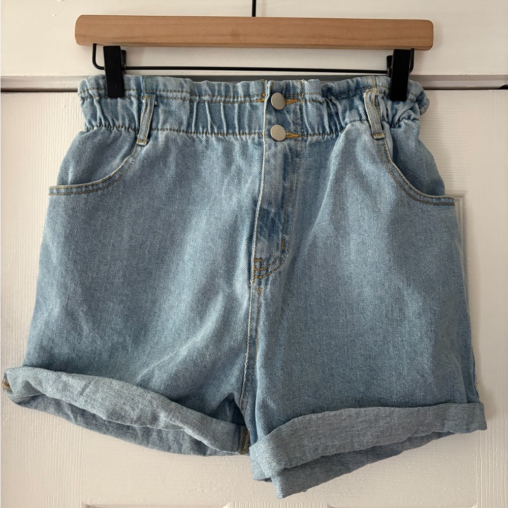 Love Tree Light Blue Jean‎ Shorts Size Large EUC